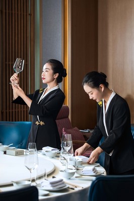 光影盛宴 天然臺1908餐飲服務(wù)的攝影藝術(shù)與體驗美學